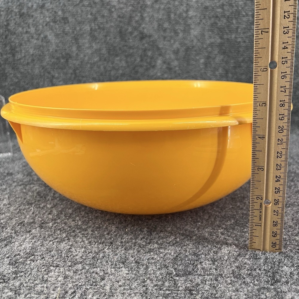 VTG Tupperware Fix N Mix 274 26 Cup Mixing Popcorn Bowl Plastic Tangerine 12" - Picture 7 of 7